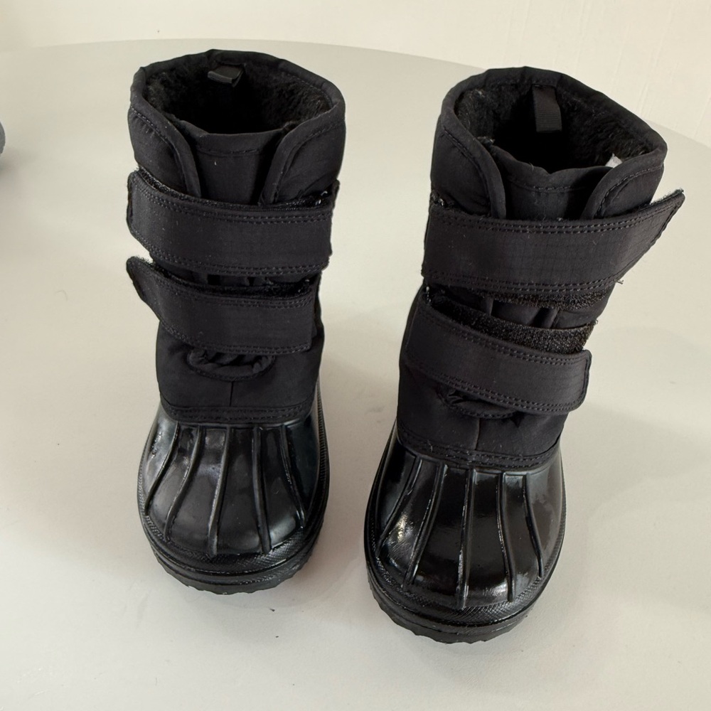 The Children's Place Black Snow Boots